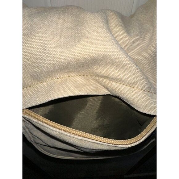 Kavu Kicker Crossbody Tan Canvas Bag - Picture 13 of 16